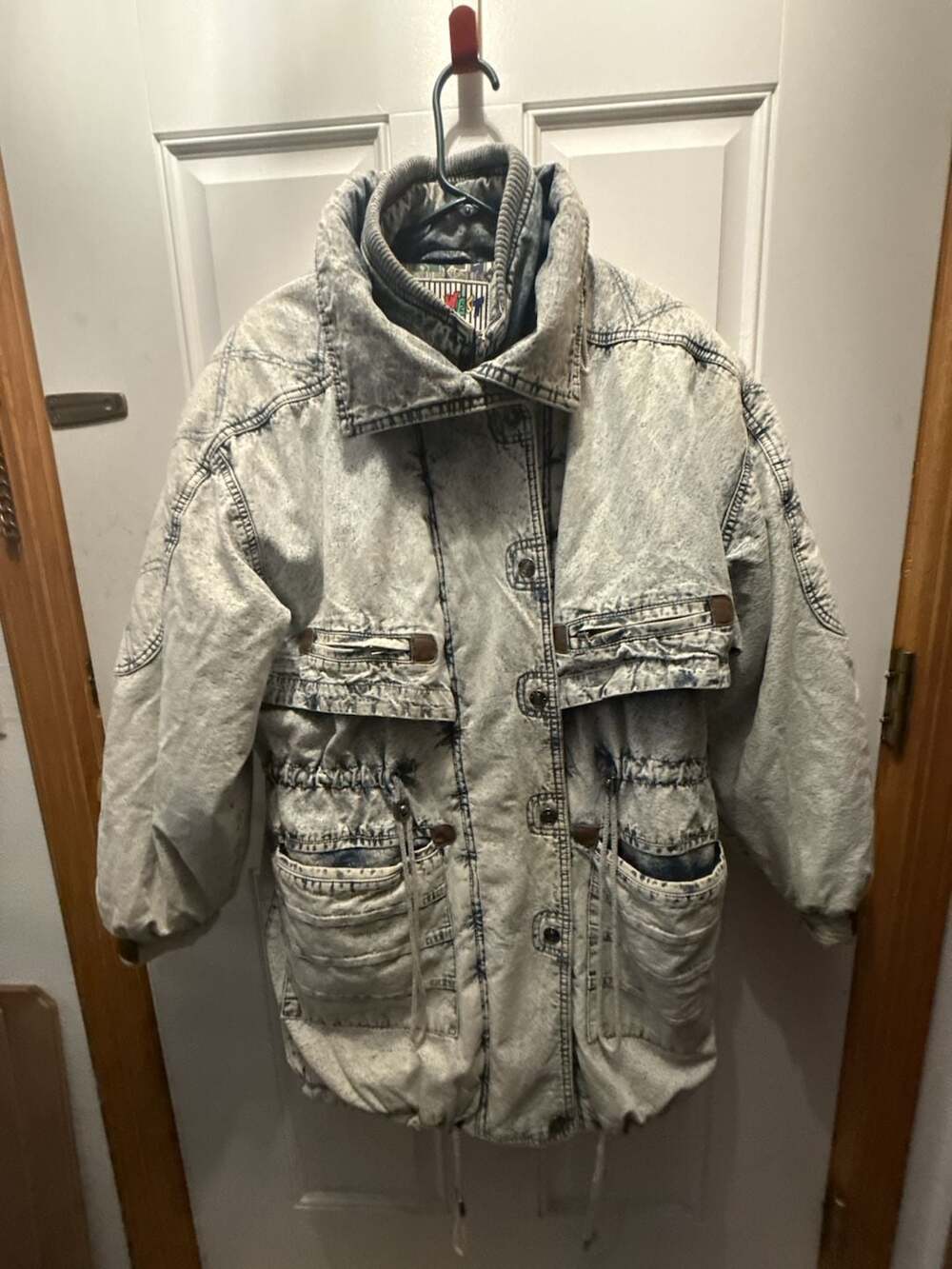 Jackets & Coats - Picture 6 of 6